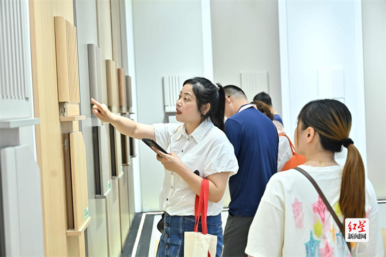 j9com九游会成都家具展 展示成都家居全产业链新风采(图4)